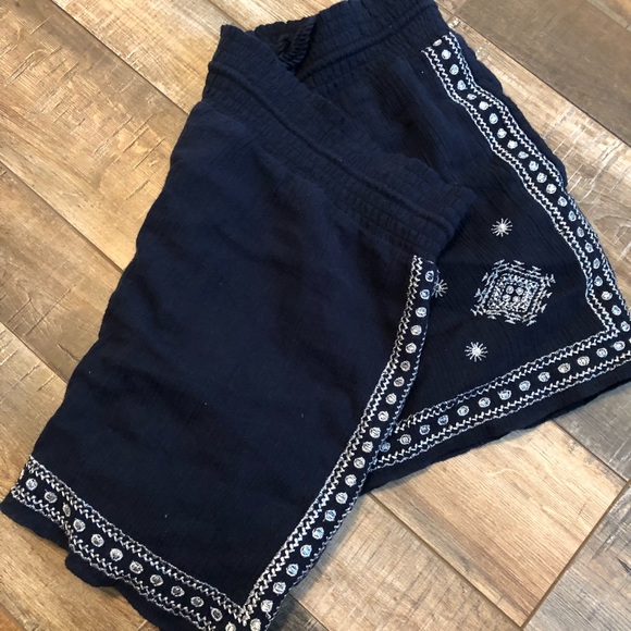 J. Crew Shorts 🌵 - Picture 4 of 5